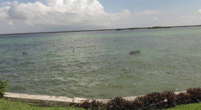 Хостел Bacalar Casa Lahar Екстер'єр фото